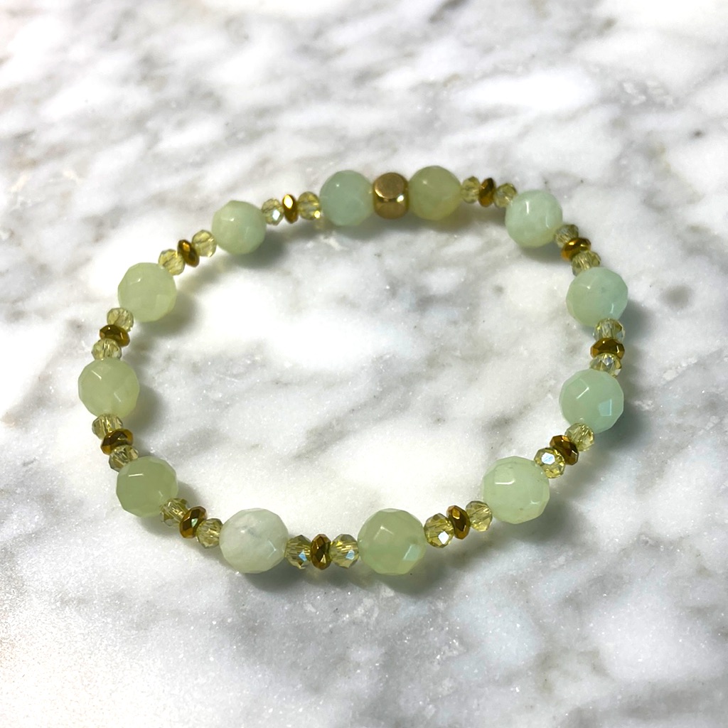 Adventurine & Swarovski Crystal Bracelet In Size 7”